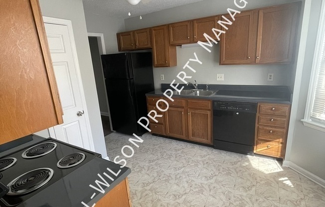 6527 ENGLISH OAKS DR