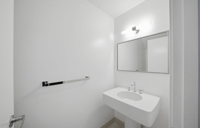 2 beds, 2.5 baths, 1,525 sqft, $7,000, Unit 7C
