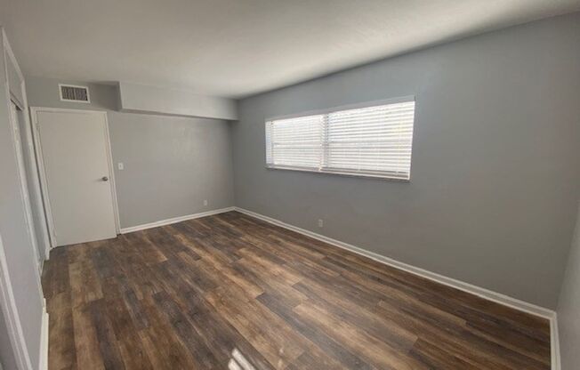 1 bed, 1 bath, $1,595, Unit 7