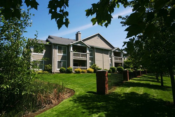 Jackson School Village Apartments in Hillsboro