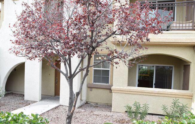 3 beds, 2 baths, $1,650