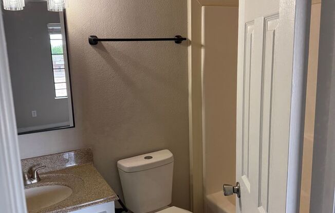 Stylish 1-Bed Retreat with Vaulted Ceilings – Fully Renovated & Move-In Ready