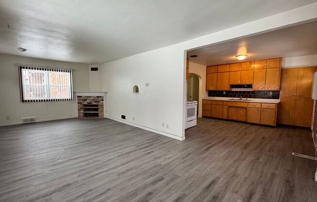 3 bedroom, 2 bath Single Family house