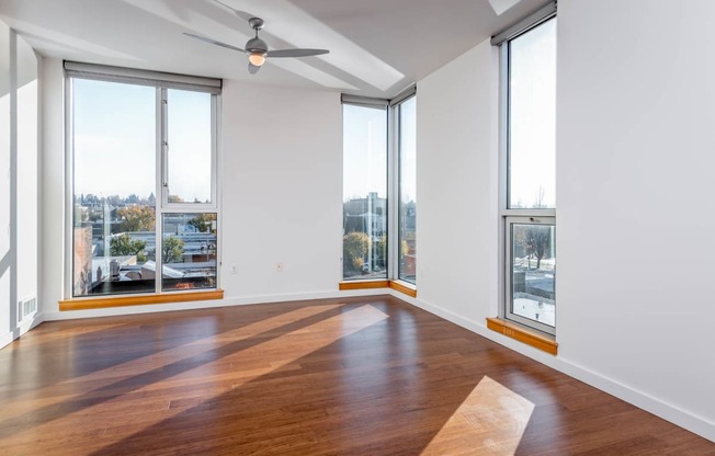 Central Eastside Lofts | Eastmoreland Living Room