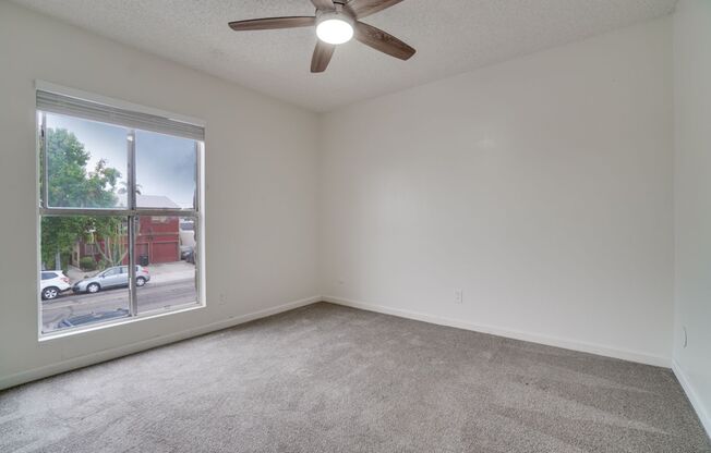 1 bed, 1 bath, $2,300, Unit 7