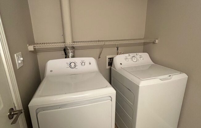 3 beds, 2.5 baths, 1,510 sqft, $1,577