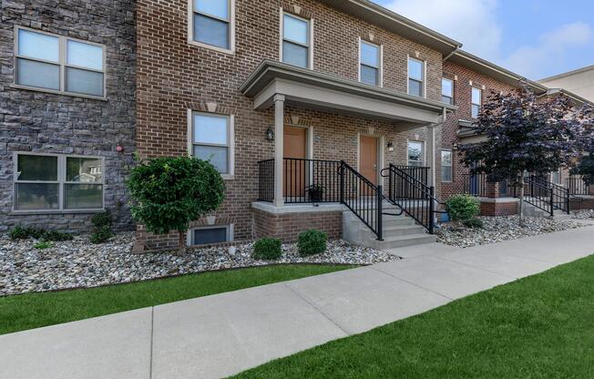 WELCOME HOME TO DARBY ROW