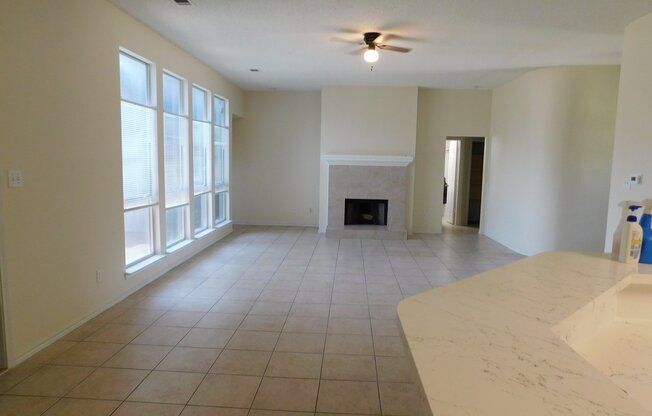 624 ELM FLS PL