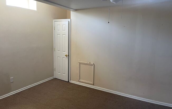 1 bed, 1 bath, 370 sqft, $975, Unit Unit 3