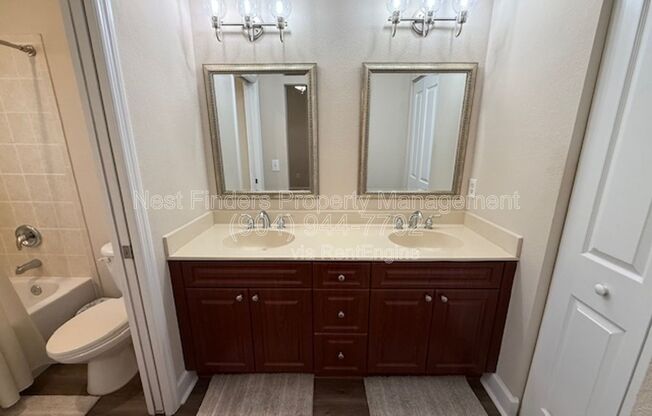 2 beds, 2.5 baths, 1,159 sqft, $1,695, Unit 1126