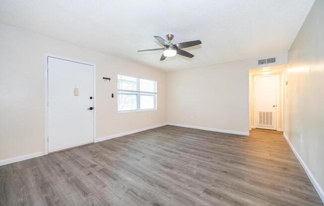 700 E Airport Blvd. Apt I5