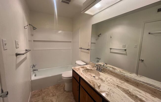 2 beds, 2 baths, $1,795, Unit UNIT N 1
