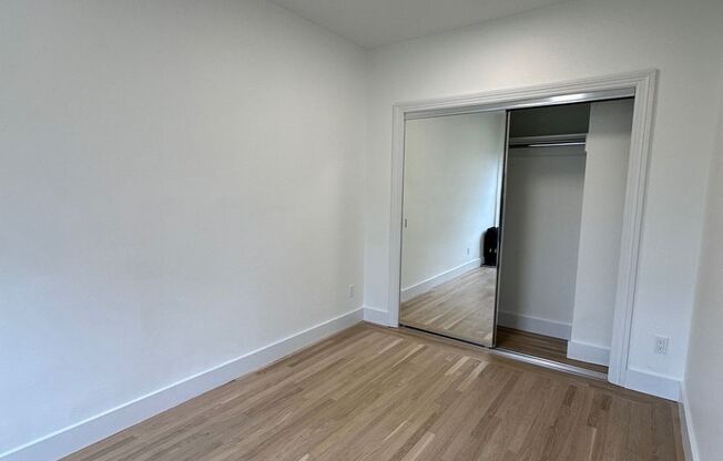 2 beds, 1 bath, $3,495, Unit 09