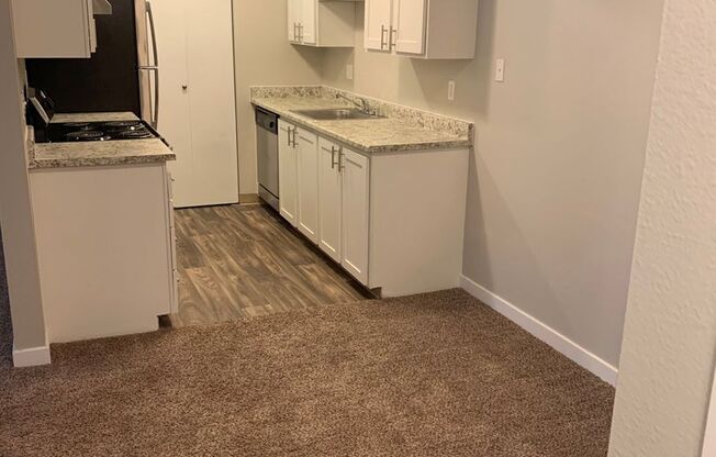 2 beds, 2 baths, 923 sqft, $1,995, Unit F203