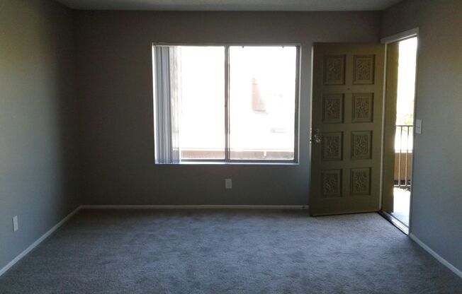 1 bed, 1 bath, 565 sqft, $1,175, Unit 231