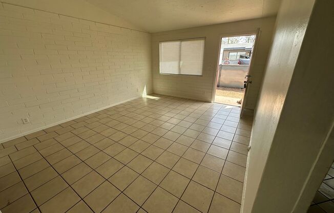 1626 N 26TH PLACE