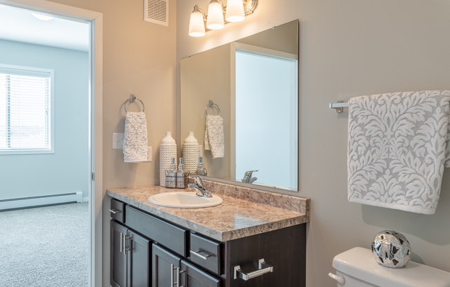 2 beds, 2 baths, 1,058 sqft, $1,475, Unit 3601-302