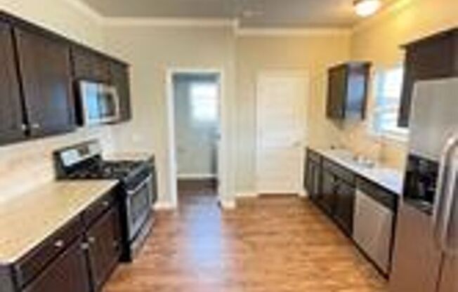 Nice Home in W Fayetteville