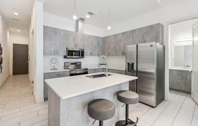 1 bed, 2 baths, $1,799, Unit 404