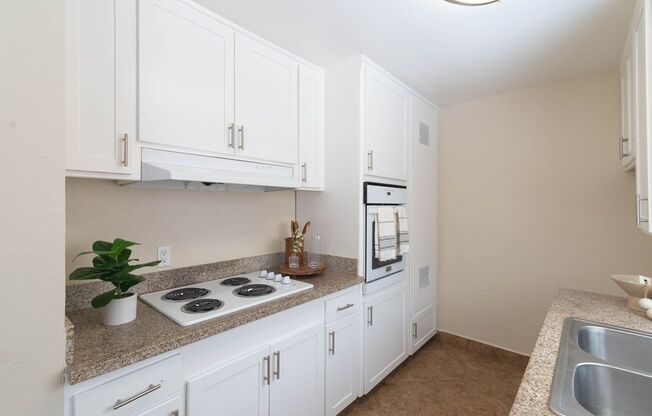 1 bed, 1 bath, 700 sqft, $1,800, Unit 4138