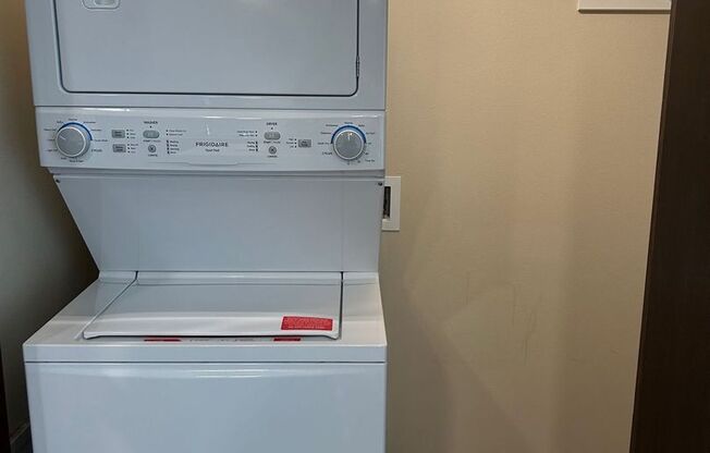 1 bed, 1 bath, 620 sqft, $1,385, Unit 5380205