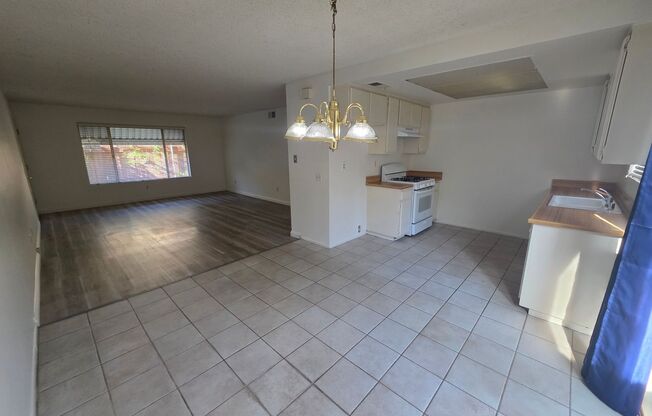 Price Lowered! Arcadia 2 Bedroom Townhouse