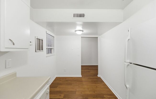 1 bed, 1 bath, 675 sqft, $955, Unit 3417