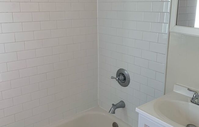 Studio, 1 bath, $1,295, Unit Unit 6