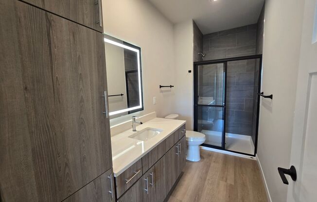 2 beds, 2 baths, 1,244 sqft, $2,170, Unit 8421-127