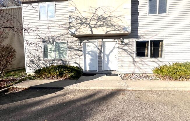 1860 S 2nd Units 9 - 12