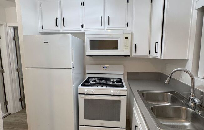 Broadway Apartments
