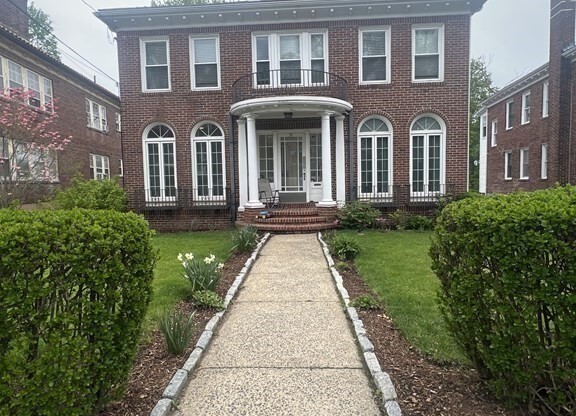 51 ALGONQUIN RD