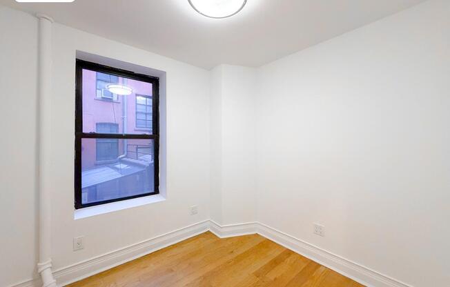567 W 125 ST