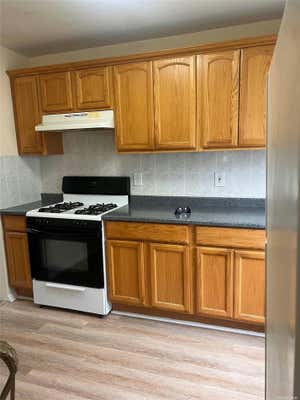 2 beds, 1 bath, $2,800