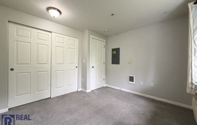 2 beds, 2 baths, $1,695, Unit Unit 305