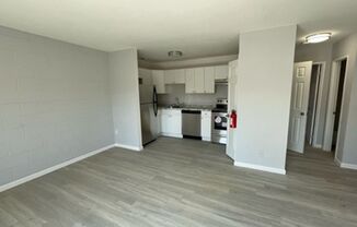 1 bed, 1 bath, 699 sqft, $2,400, Unit E09