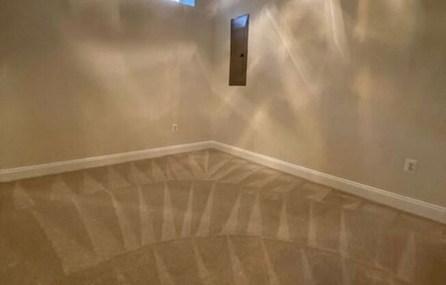 SPACIOUS TH IN CLARKSBURG