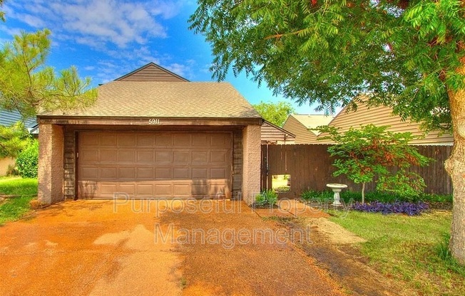 5911 FOX RUN WAY
