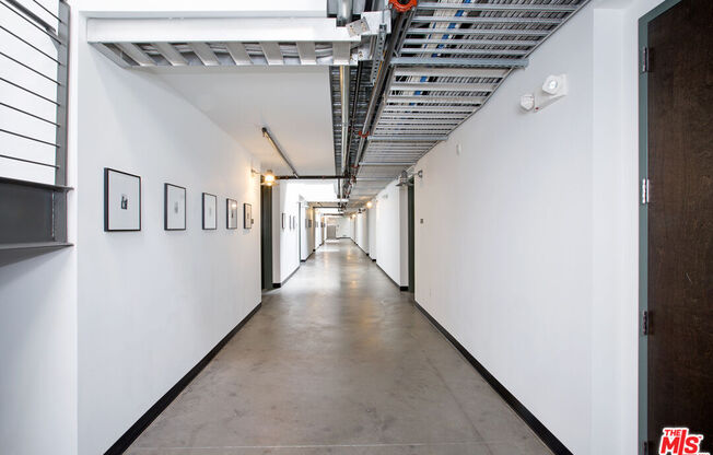 1046 Princeton Dr Unit 104