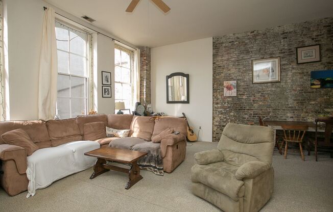 116-118 Arch Street, LLC