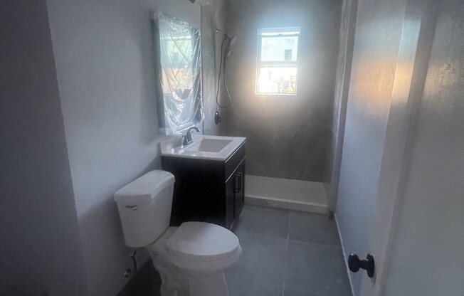 3 beds, 1 bath, 2,851 sqft, $3,560, Unit 1
