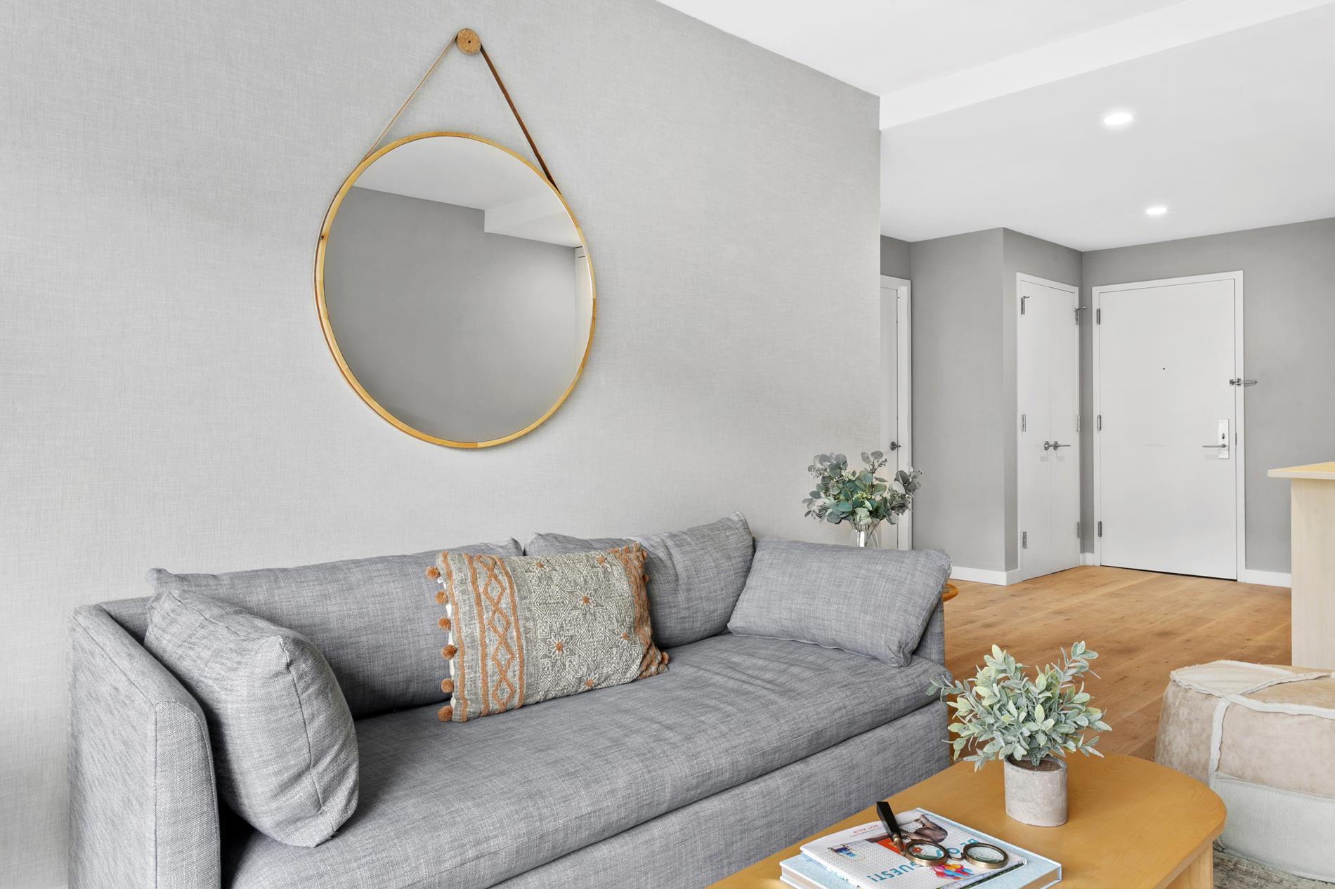 1 bed, 1 bath, $4,400, Unit 1-G