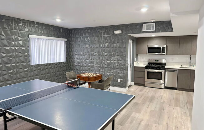 1 bed, 1 bath, 607 sqft, $2,350, Unit 602