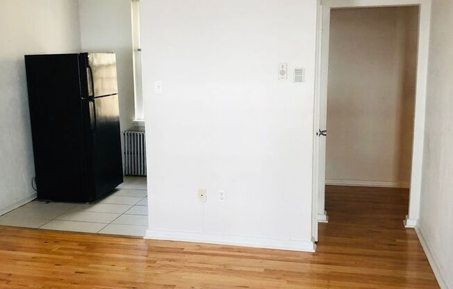 1 bed, 1 bath, 500 sqft, $1,299, Unit F706B