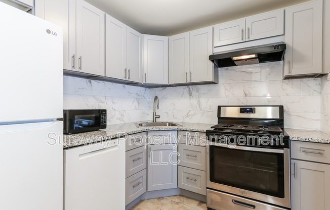 1107 WOODHOLLOW DR