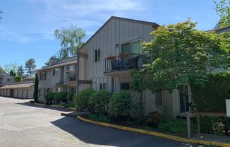 Traditional Style 1- & 2-bedroom apartments with a neighborly vibe!