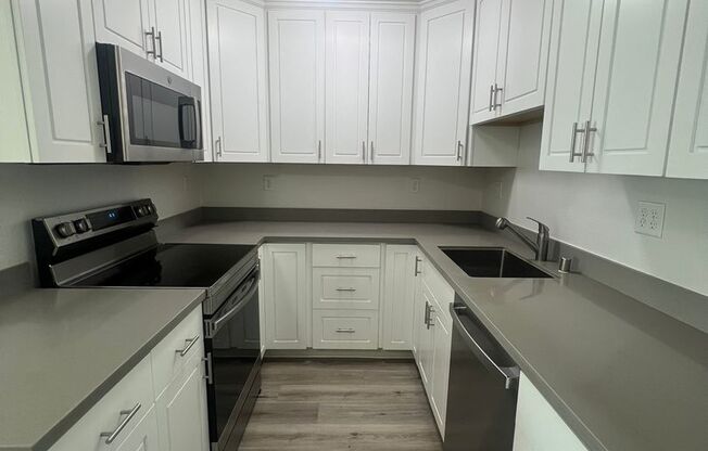 1 bed, 1 bath, 590 sqft, $2,500, Unit 777-141