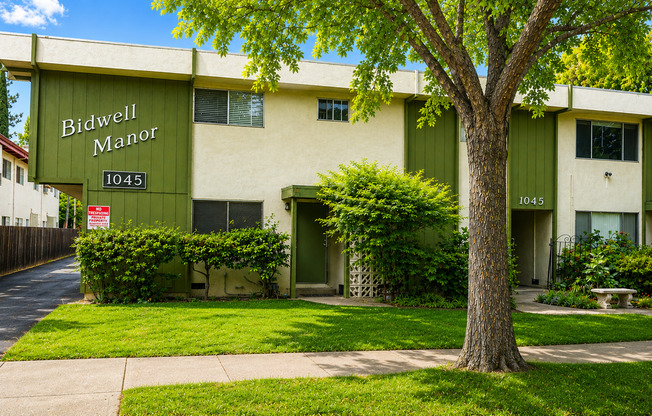 Bidwell Manor Apartments