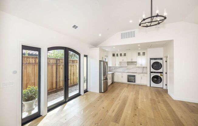 Newly Constructed 2 Bed, 1 Bath ADU in Prime Location