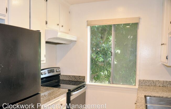 400 N Acacia Ave #A37